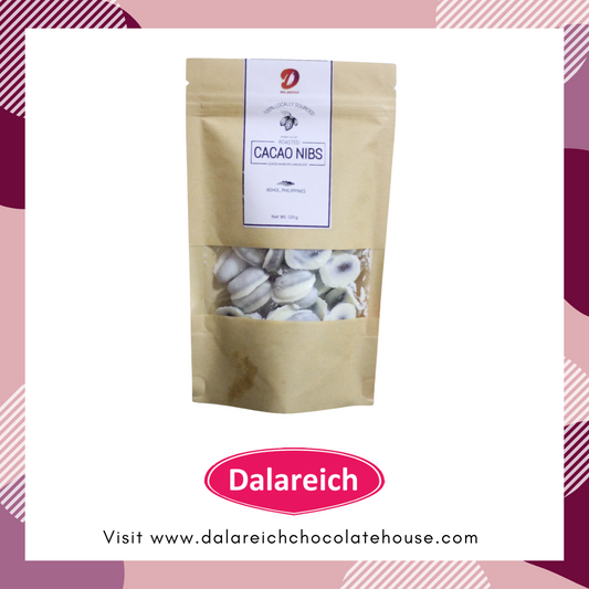 Cacao Nibs Coated with White Chocolate